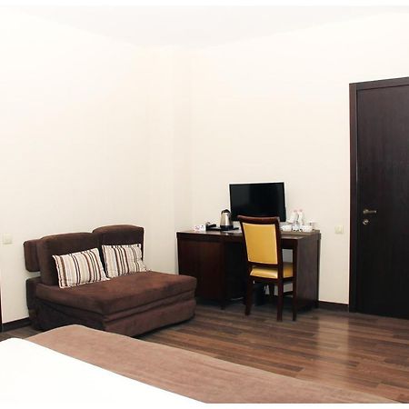 Hotel Orion Old Town Тбилиси Екстериор снимка