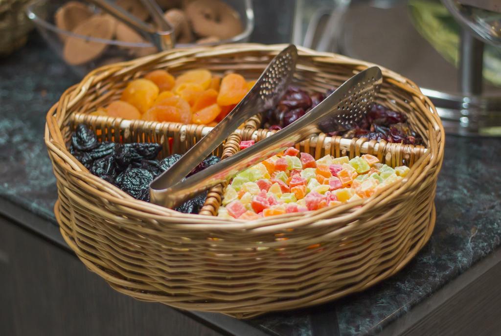 Hotel Orion Old Town Тбилиси Екстериор снимка