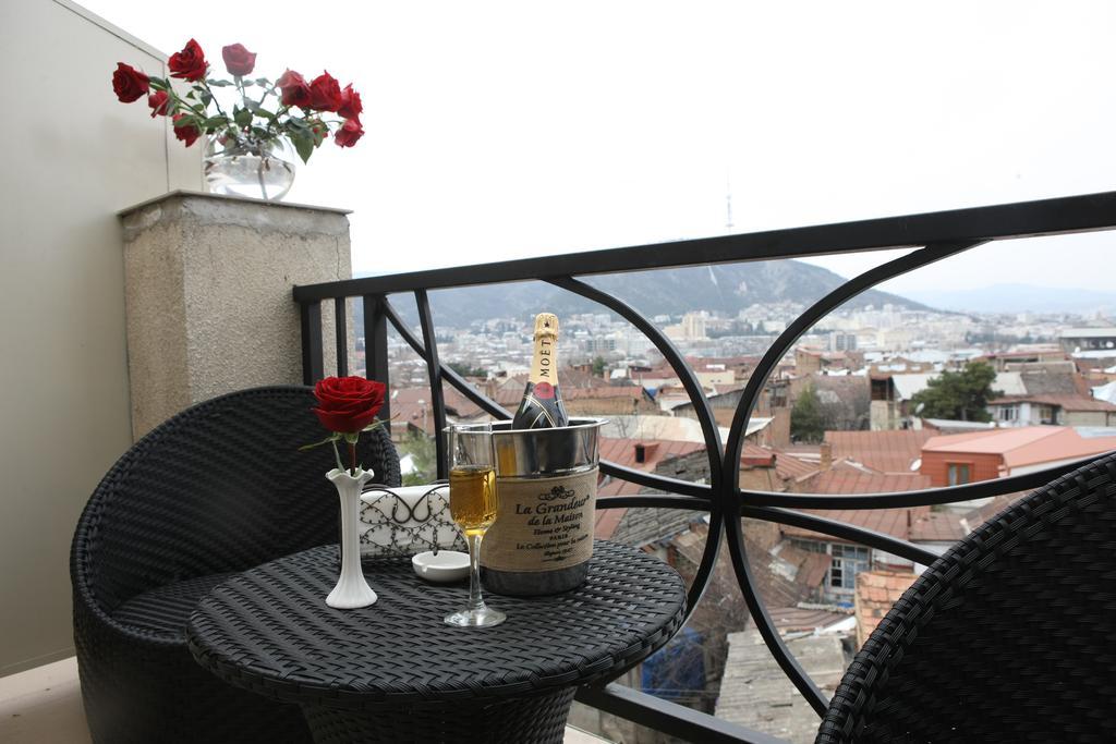 Hotel Orion Old Town Тбилиси Екстериор снимка