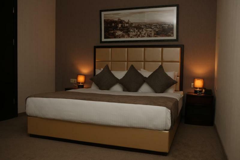 Hotel Orion Old Town Тбилиси Екстериор снимка